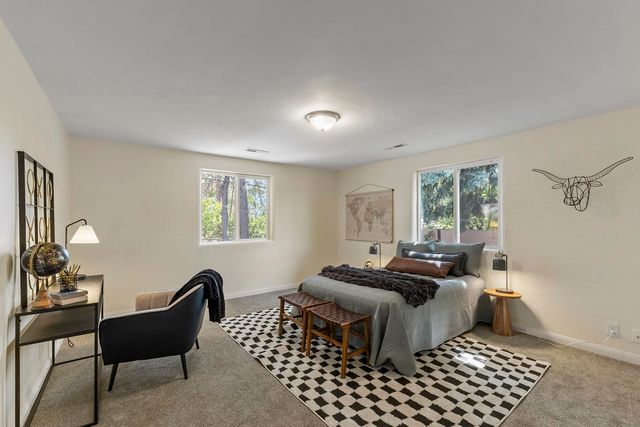 3721 N Ash St, Spokane, WA 99205
