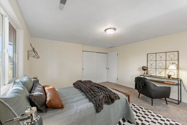 3721 N Ash St, Spokane, WA 99205