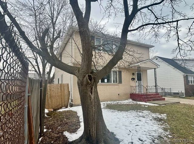 40 Marie Avenue, Cheektowaga, NY 14227