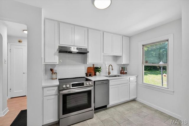 439 E Elliott Avenue, Kirkwood, MO 63122