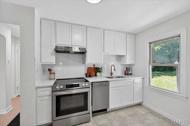 439 E Elliott Avenue, Kirkwood, MO 63122