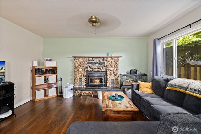 7121 Rainier Drive, Everett, WA 98203