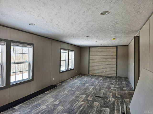 2066 Turkey Mountain Rd, Amherst, VA 24521