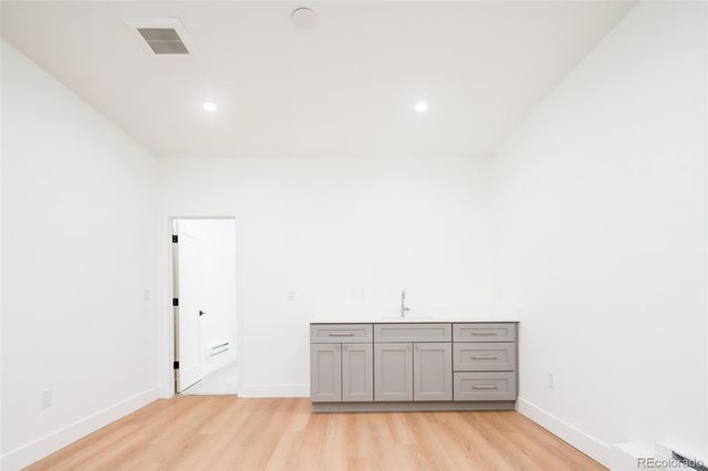267 S Jackson Street, Denver, CO 80209