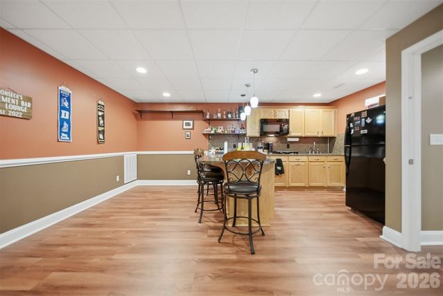 3315 47th Avenue Place NE, Hickory, NC 28601