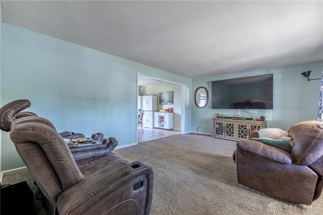 328 Pearhill Drive, West Carrollton, OH 45449