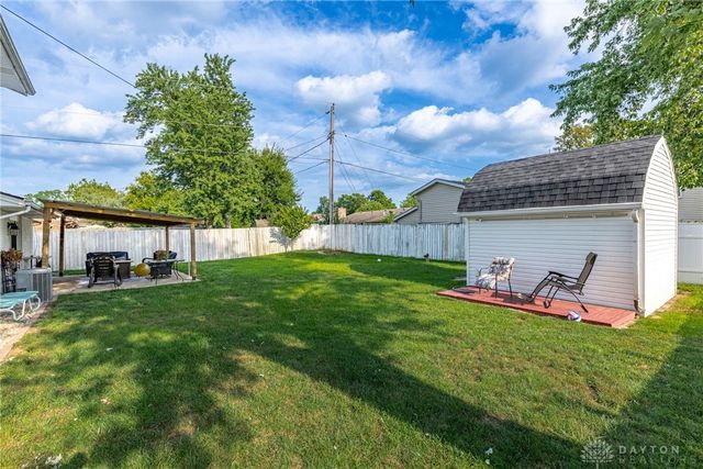 328 Pearhill Drive, West Carrollton, OH 45449