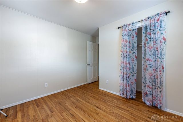 328 Pearhill Drive, West Carrollton, OH 45449