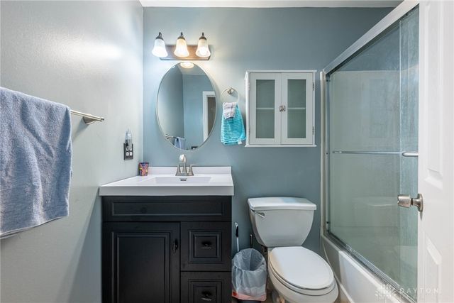 328 Pearhill Drive, West Carrollton, OH 45449
