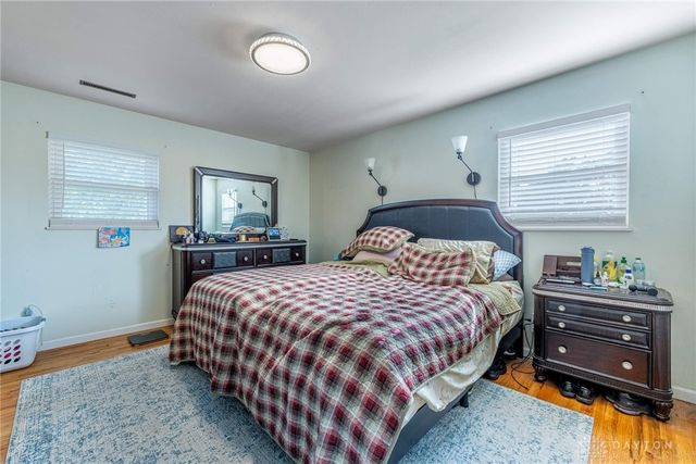 328 Pearhill Drive, West Carrollton, OH 45449