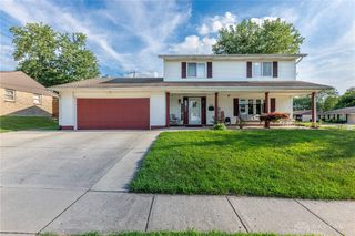 328 Pearhill Drive, West Carrollton, OH 45449