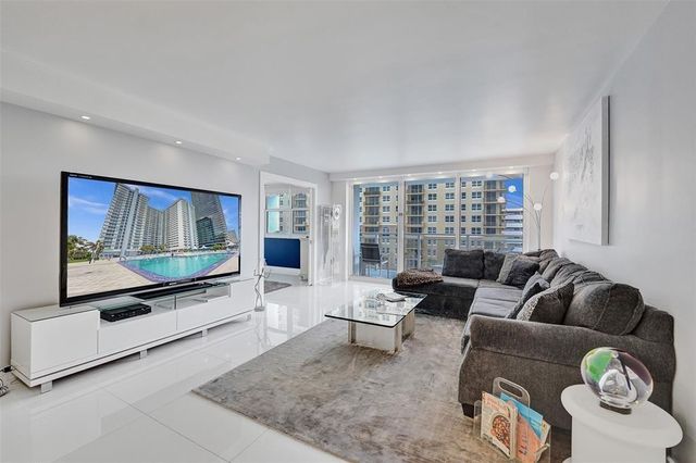 2030 S OCEAN Drive 510, Hallandale Beach, FL 33009