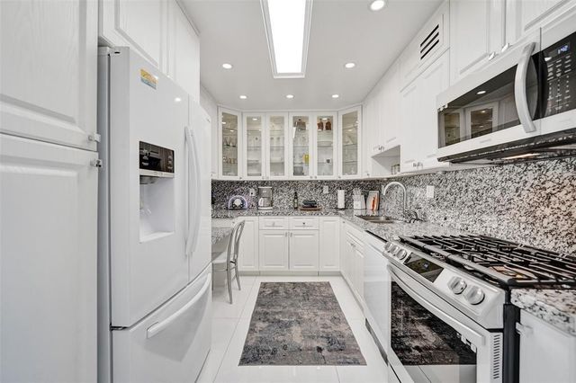 2030 S OCEAN Drive 510, Hallandale Beach, FL 33009