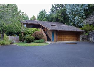 94607 SHELLEY Ln, Coquille, OR 97423