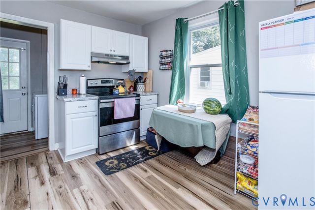 2813 Pickett St, Hopewell, VA 23860