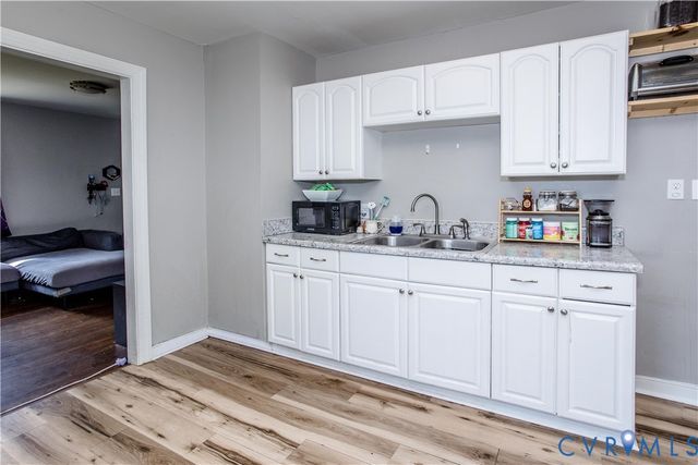 2813 Pickett St, Hopewell, VA 23860