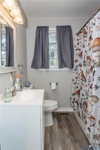 2813 Pickett St, Hopewell, VA 23860