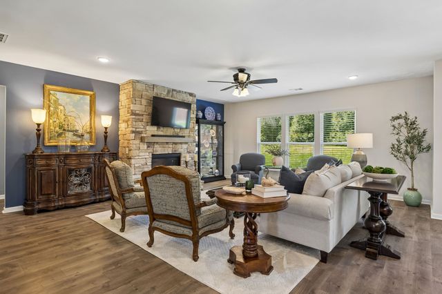 1686 Lantana Dr, Spring Hill, TN 37174