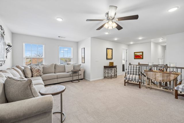 1686 Lantana Dr, Spring Hill, TN 37174