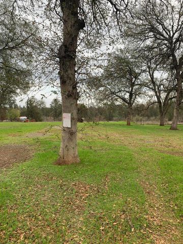 3051 Leonard Street, Redding, CA 96002