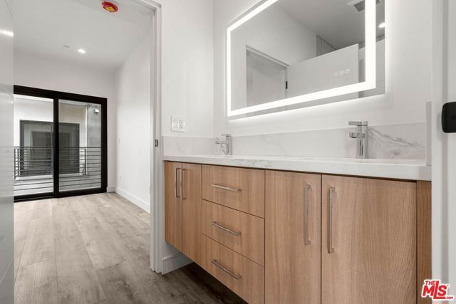 1920 S Sherbourne Drive 1920, Los Angeles, CA 90034