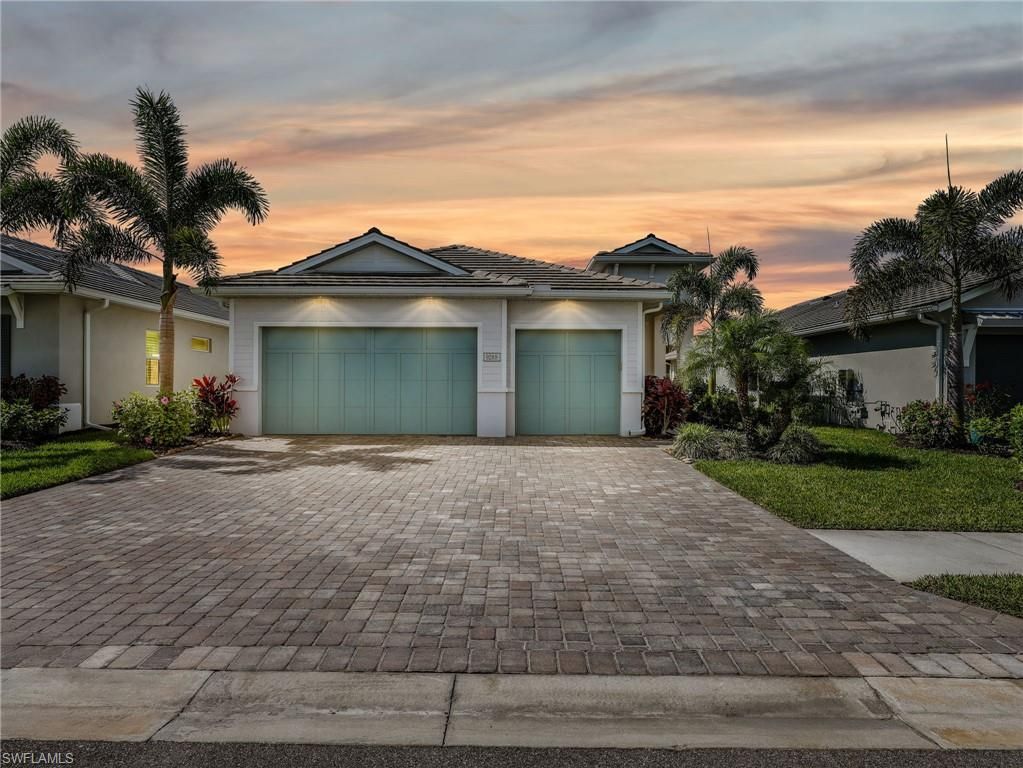 9288 Cayman DR, NAPLES, FL 34114 — exterior