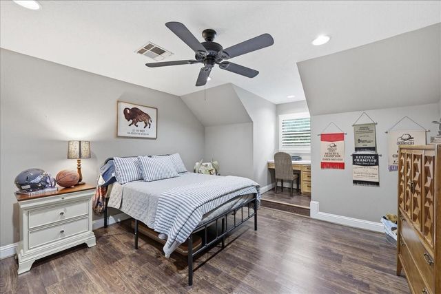 6411 N Fm 565 Road, Baytown, TX 77523