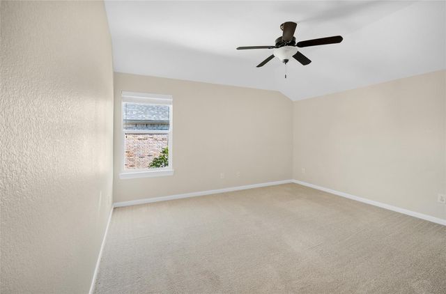 83 W Canyon Wren Circle, The Woodlands, TX 77389