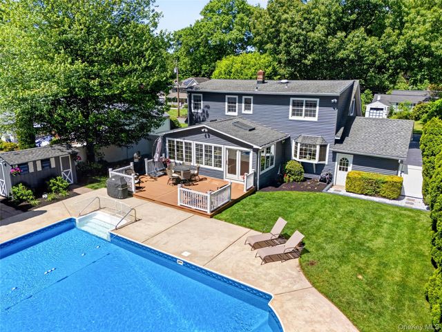 10 N Edsall Avenue, Nanuet, NY 10954