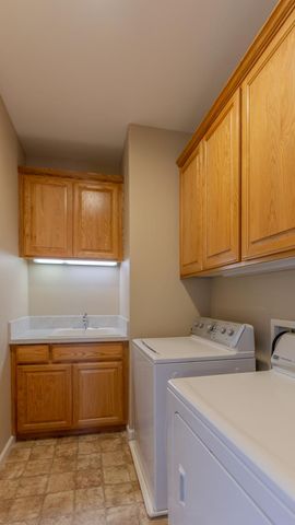 4212 Gabriel Way, Modesto, CA 95356