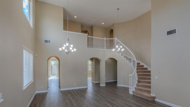 4212 Gabriel Way, Modesto, CA 95356