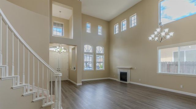 4212 Gabriel Way, Modesto, CA 95356