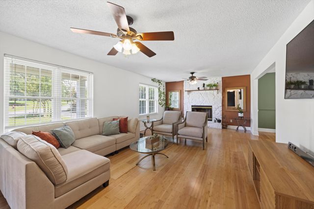 8410 Smoketree Circle, Ooltewah, TN 37363