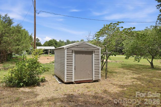 607 Ebenezer Road, Kannapolis, NC 28083