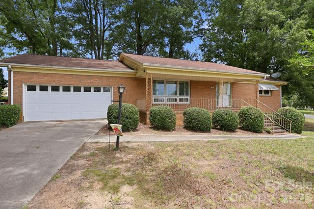 607 Ebenezer Road, Kannapolis, NC 28083