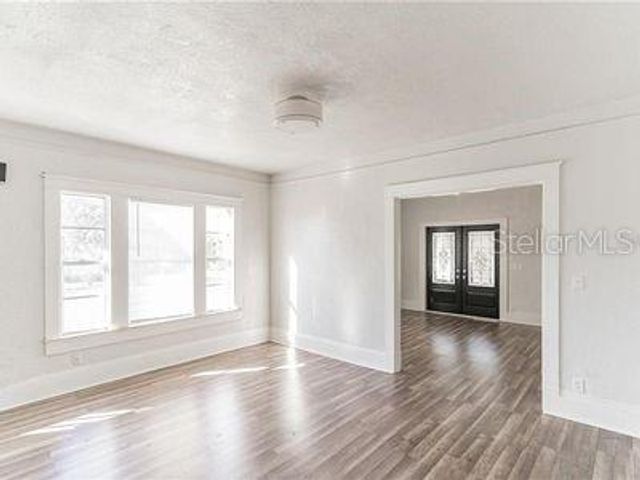 231 S 1ST STREET, Haines City, FL 33844