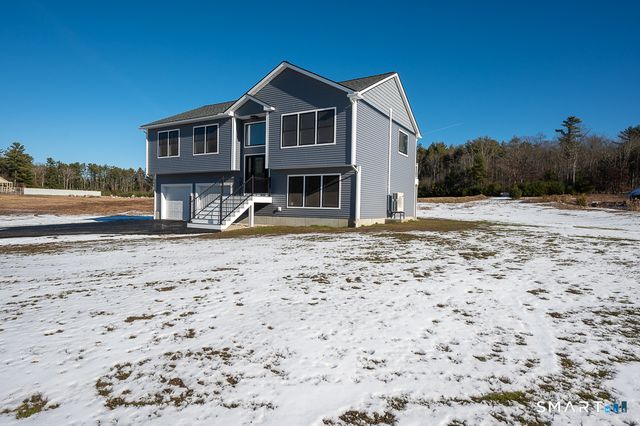 121 New Road, Thompson, CT 06277