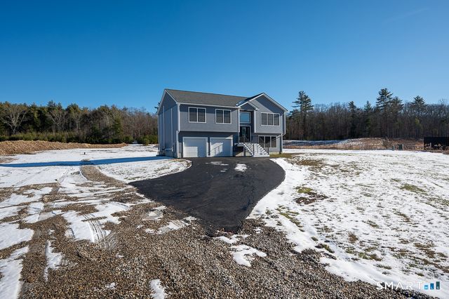 121 New Road, Thompson, CT 06277