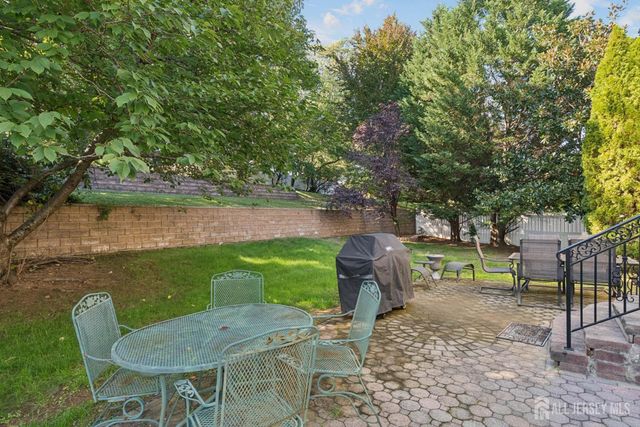 30 Fela Drive, Parlin, NJ 08859