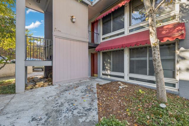 201 Acklen Park Dr Apt 34, Nashville, TN 37203