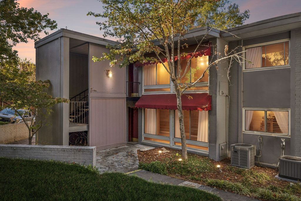 201 Acklen Park Dr Apt 34, Nashville, TN 37203