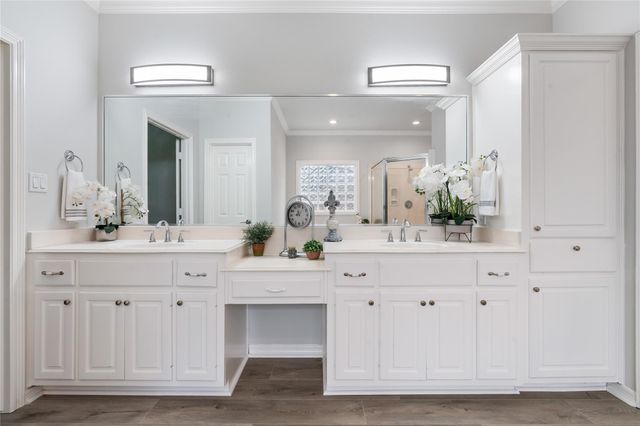 25818 Overlake Drive, Spring, TX 77380