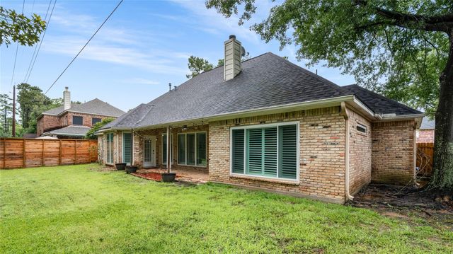 25818 Overlake Drive, Spring, TX 77380