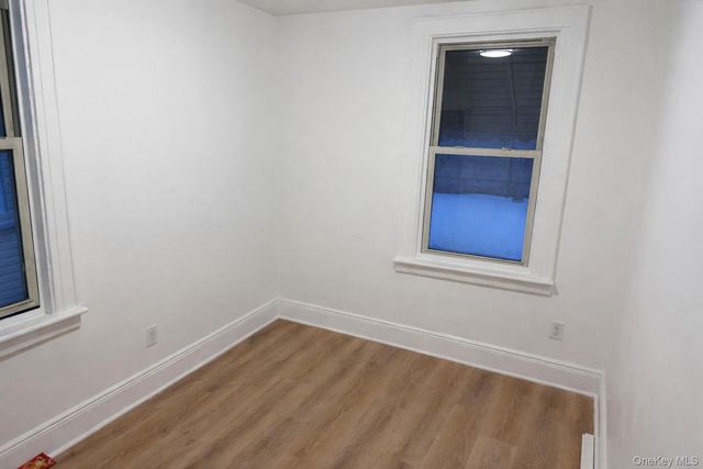 7150 73rd Place, Glendale, NY 11385