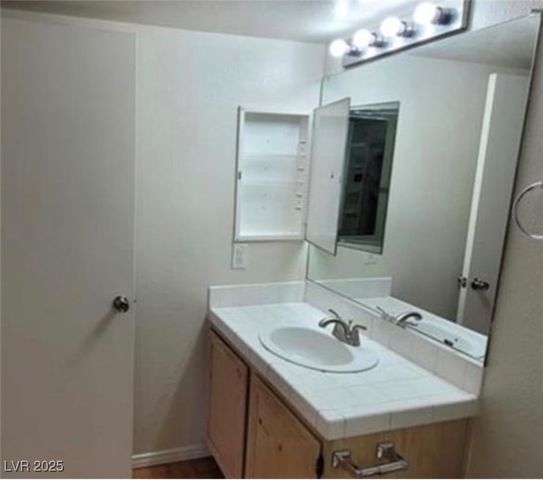 3125 North Buffalo Drive 2104, Las Vegas, NV 89128