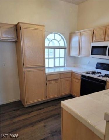 3125 North Buffalo Drive 2104, Las Vegas, NV 89128