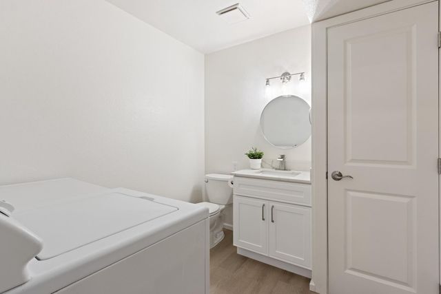 1577 Drake Dr, Davis, CA 95616