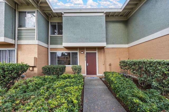 1577 Drake Dr, Davis, CA 95616