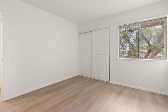 1577 Drake Dr, Davis, CA 95616