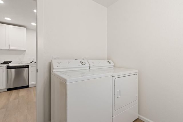 1577 Drake Dr, Davis, CA 95616